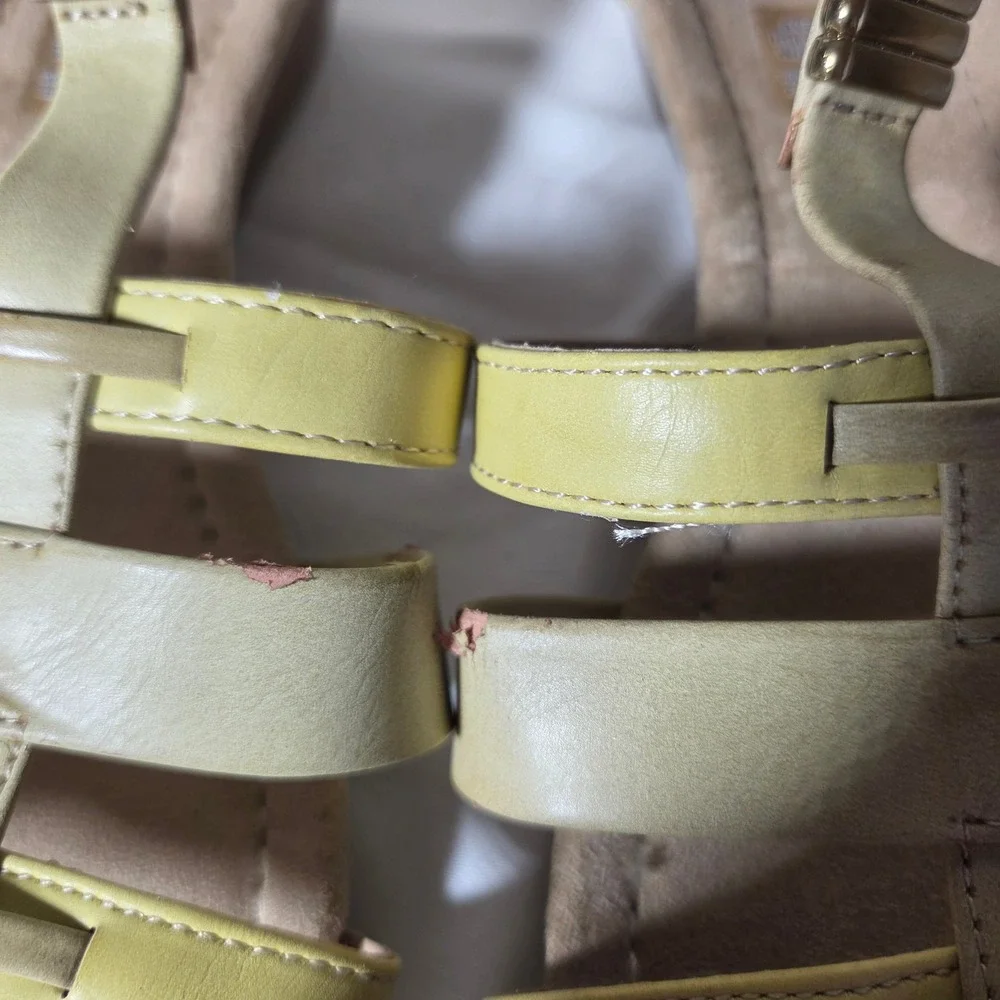 St Johns Bay Nixon Yellow Tan Strappy Wedge Sandals Womens 11M 106-0370